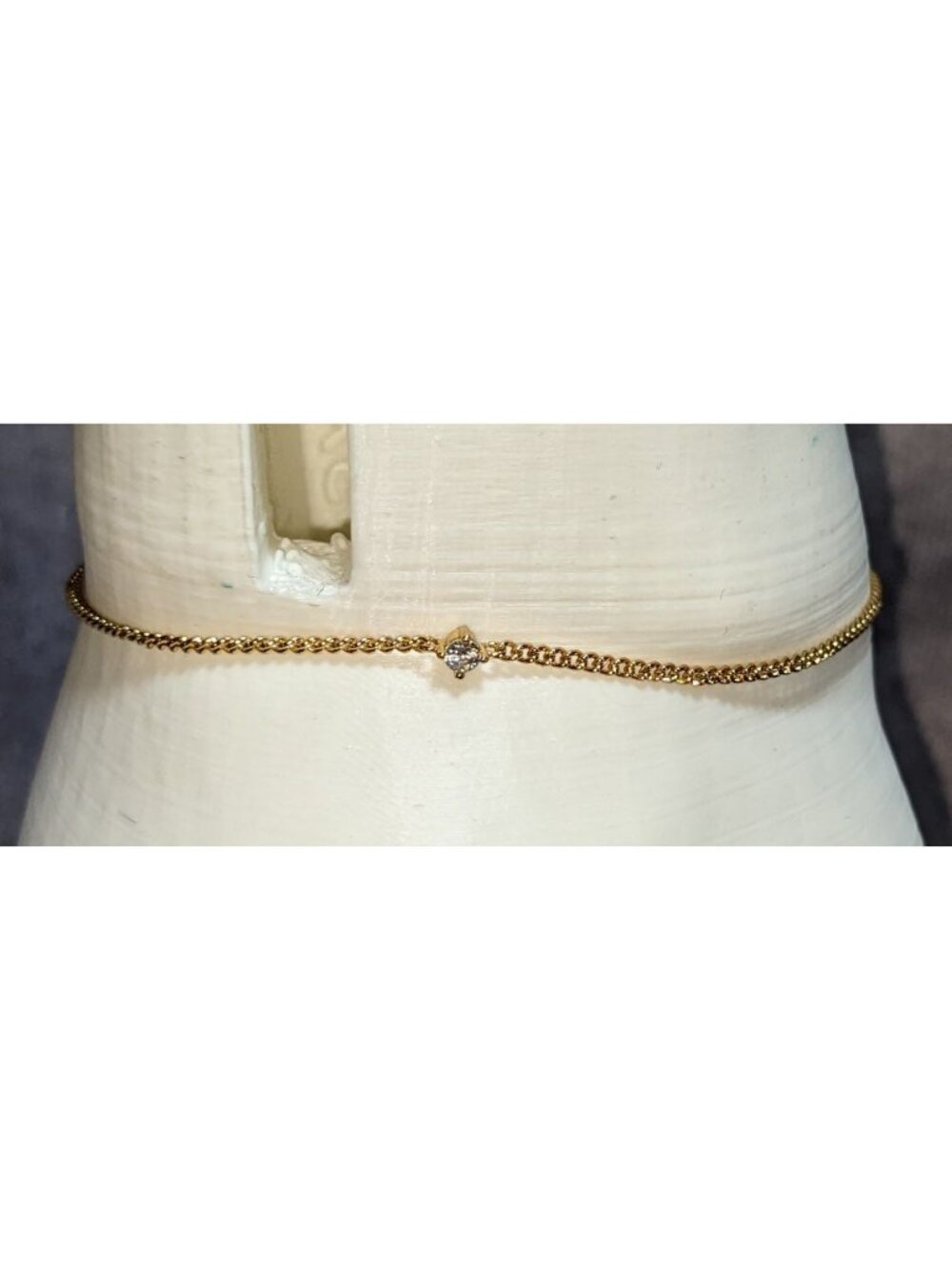 Minimalist Ann Taylor LOFT Gold Tone Dainty Rhinestone Chain Bracelet